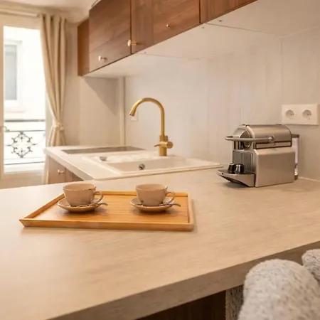 Appartamento Lovely studio near Montparnasse station Parigi